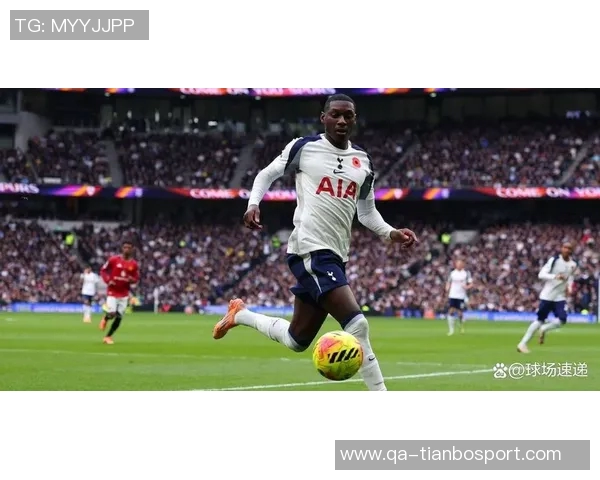 穆阿尼现身热刺训练场约翰逊乌多吉缺席引关注