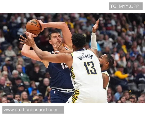 约基奇对抗训练后与裁判深入交流20分钟探讨比赛规则与判罚细节