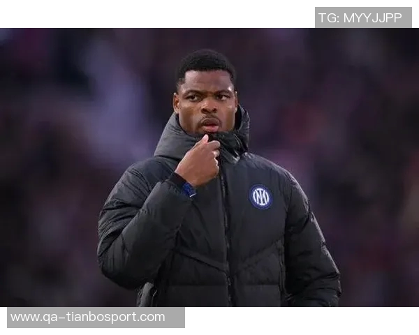 邓弗里斯更换经纪人若顶级球队求购将考虑转会事宜